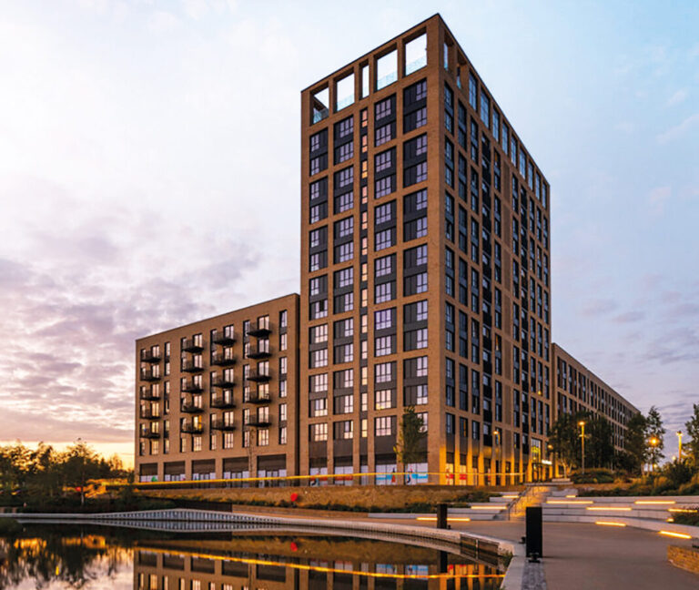 Greenford bella22